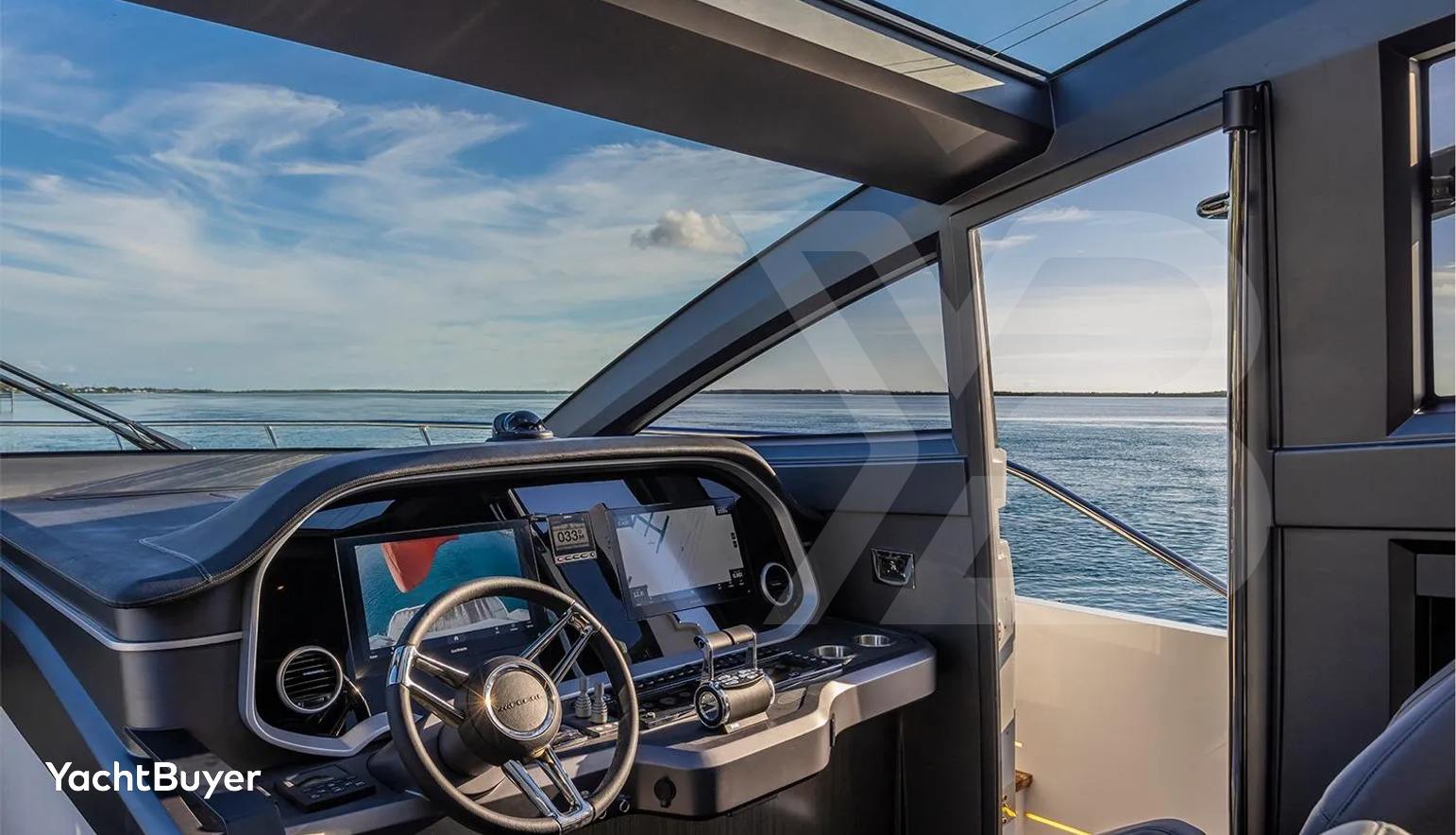 2025 Pearl 72 | 72.2 ft