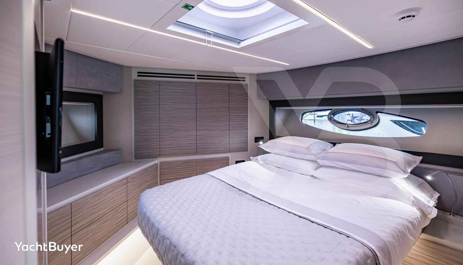 SEA SUITE I