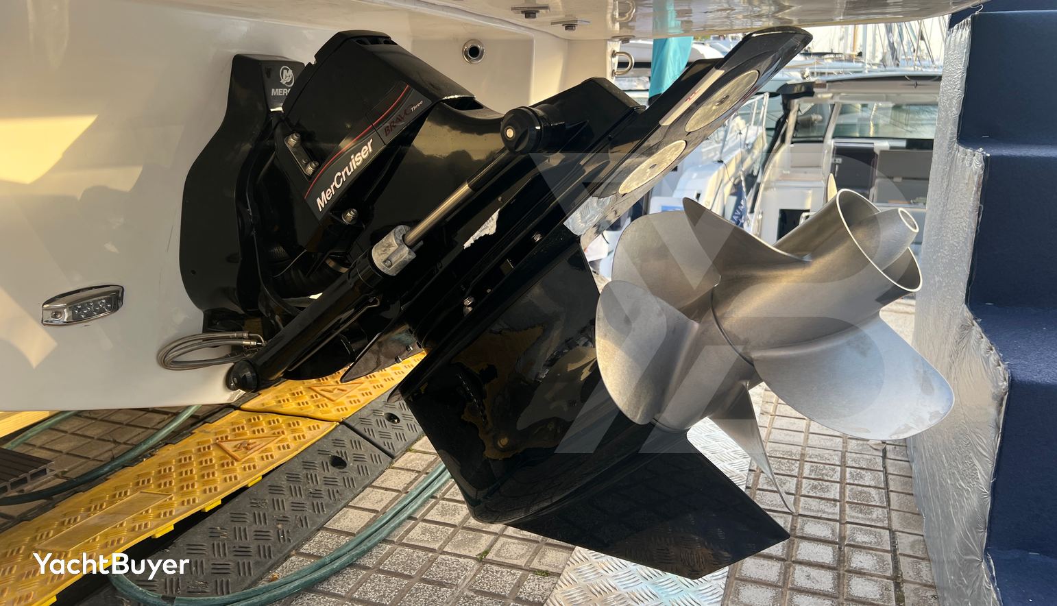 PALMA BOAT SHOW ANGEBOT - SIE SPAREN ÜBER 44.000€ , Regal LS6
