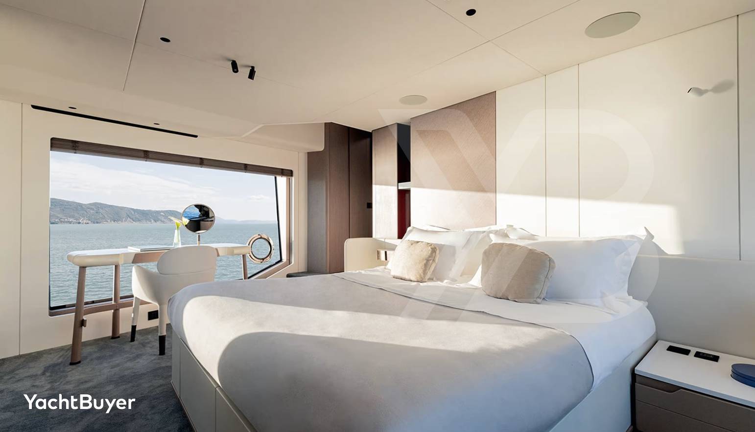 AZIMUT GRANDE 26 M