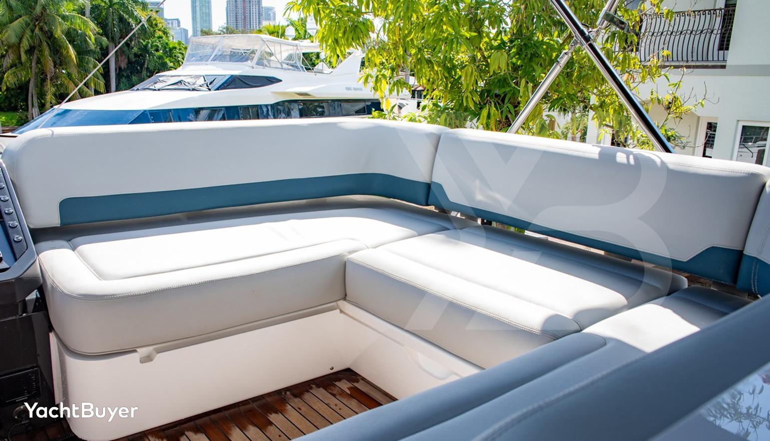 FAIRLINE PHANTOM