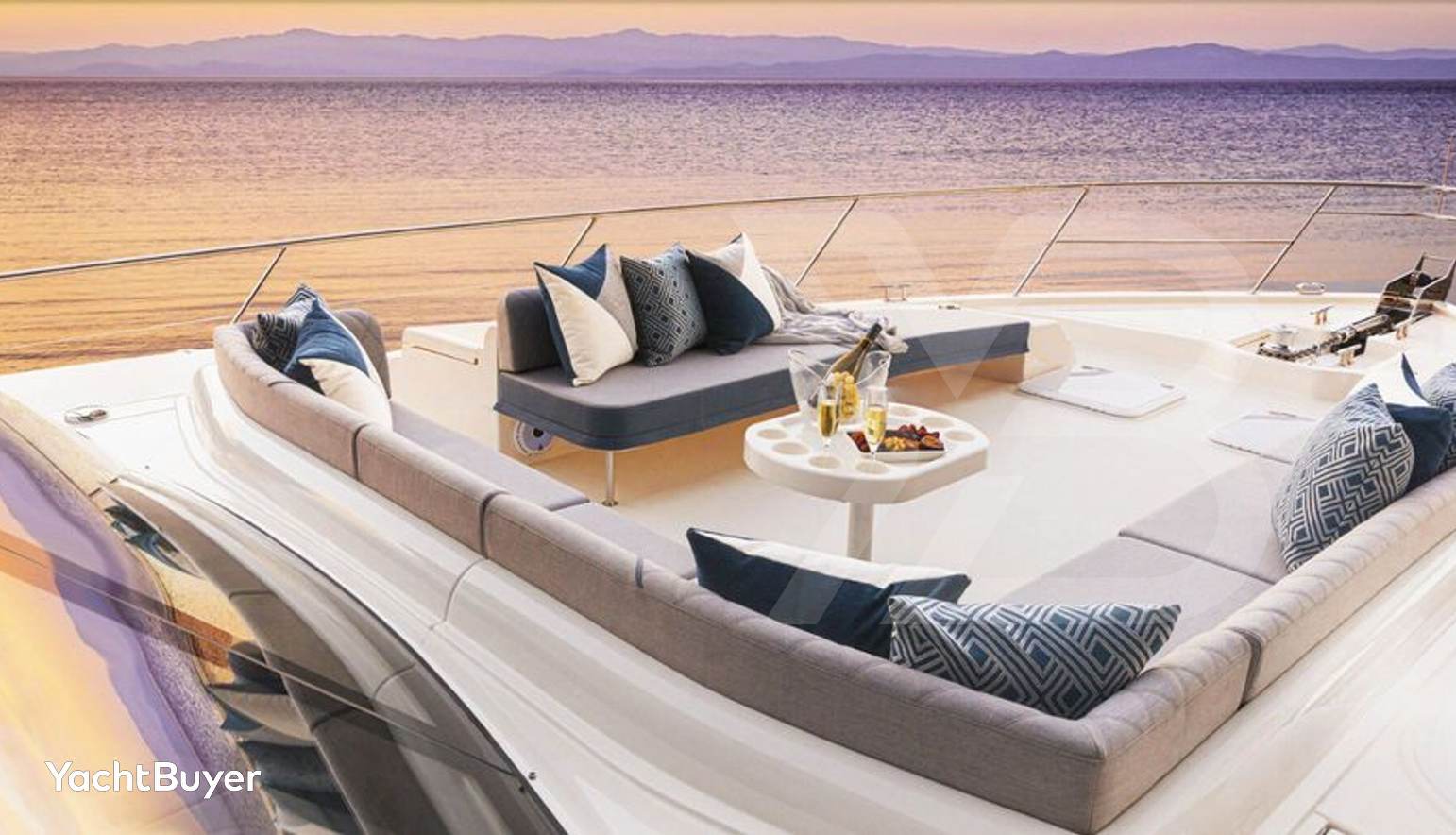 64 SPORTS MOTOR YACHT SERIES 2