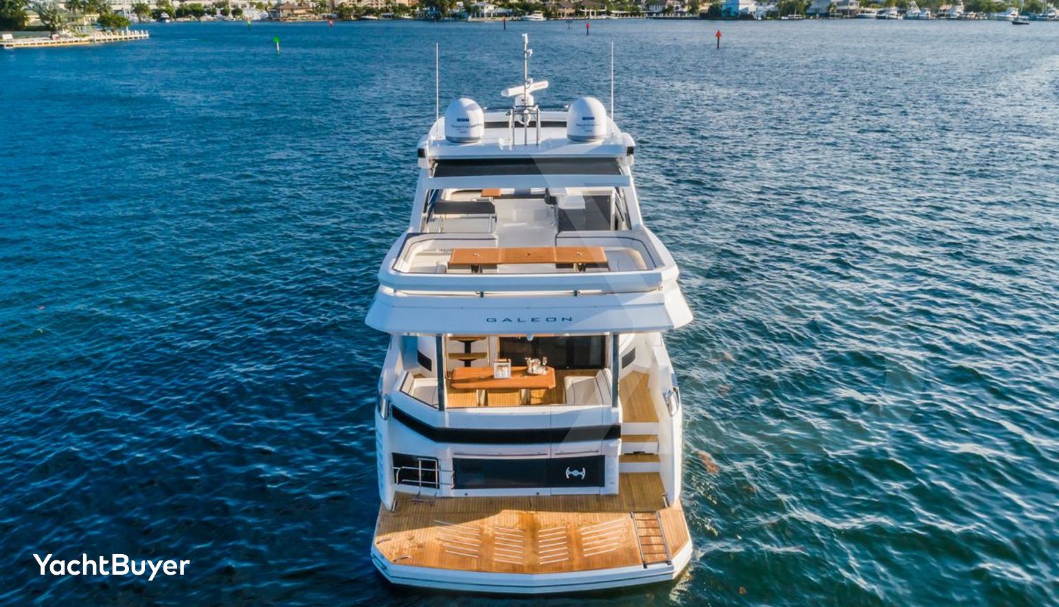 GALEON 680 FLY