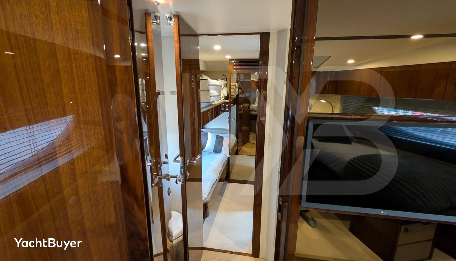 Tender Garage & Hi/Lo Swimplatform