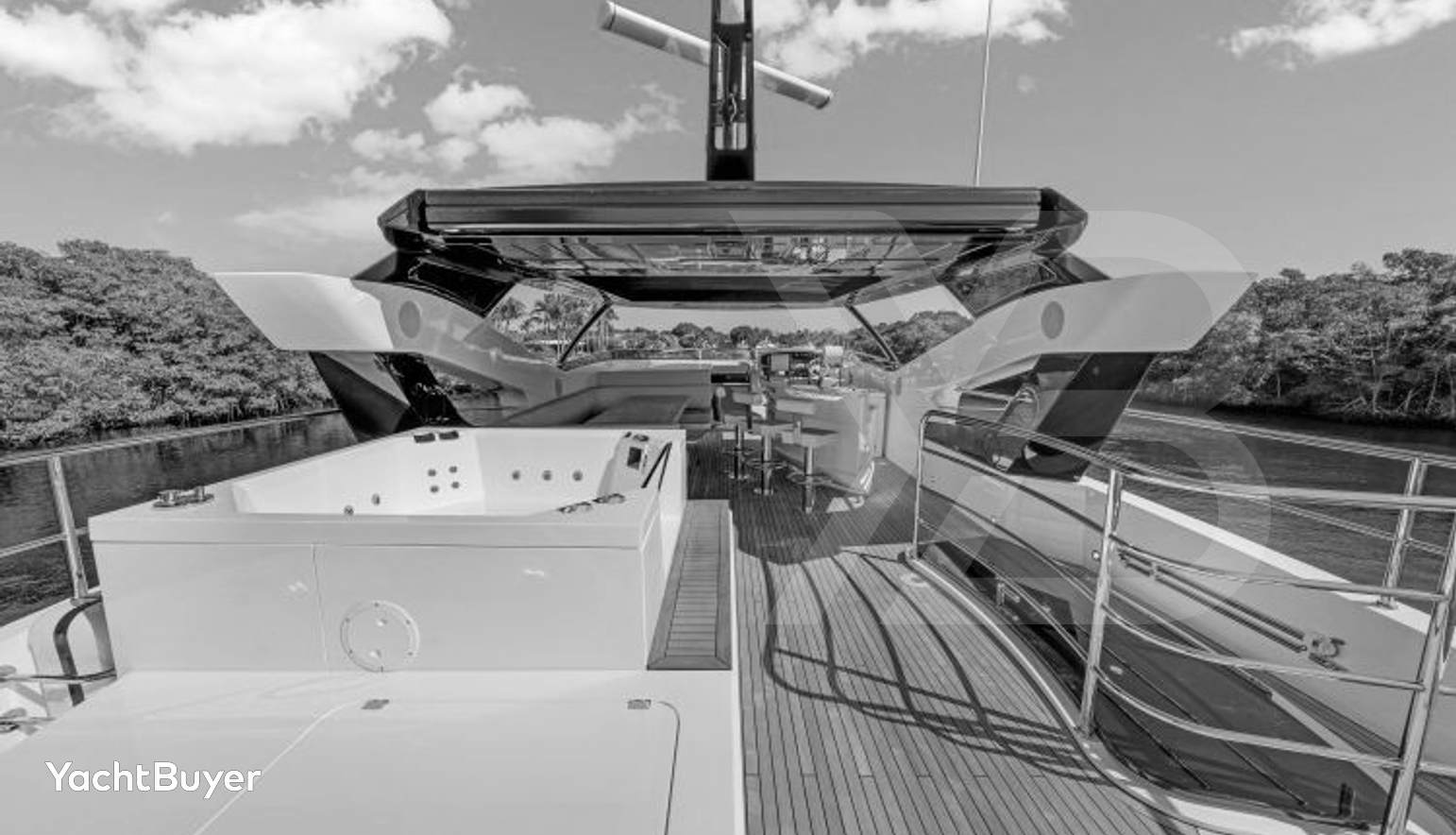 95 YACHT