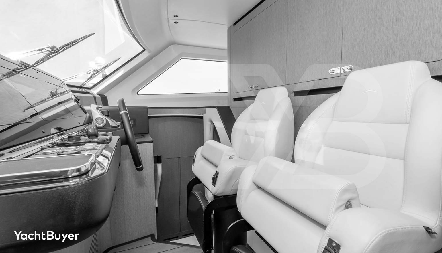 BREEZE AZIMUT GRANDE 26M