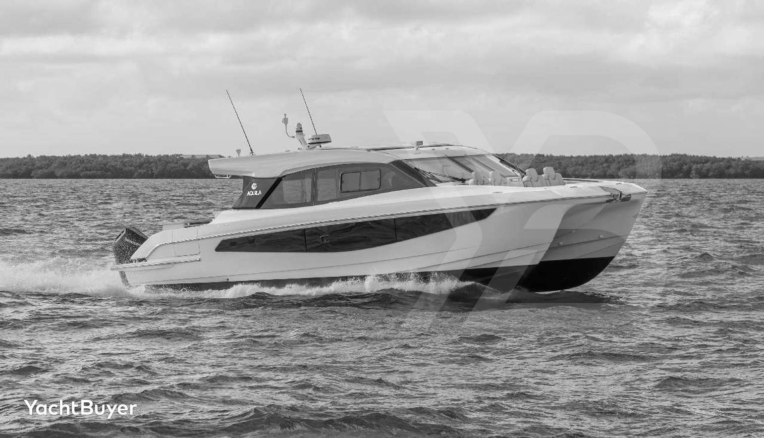Aquila 42 Coupe