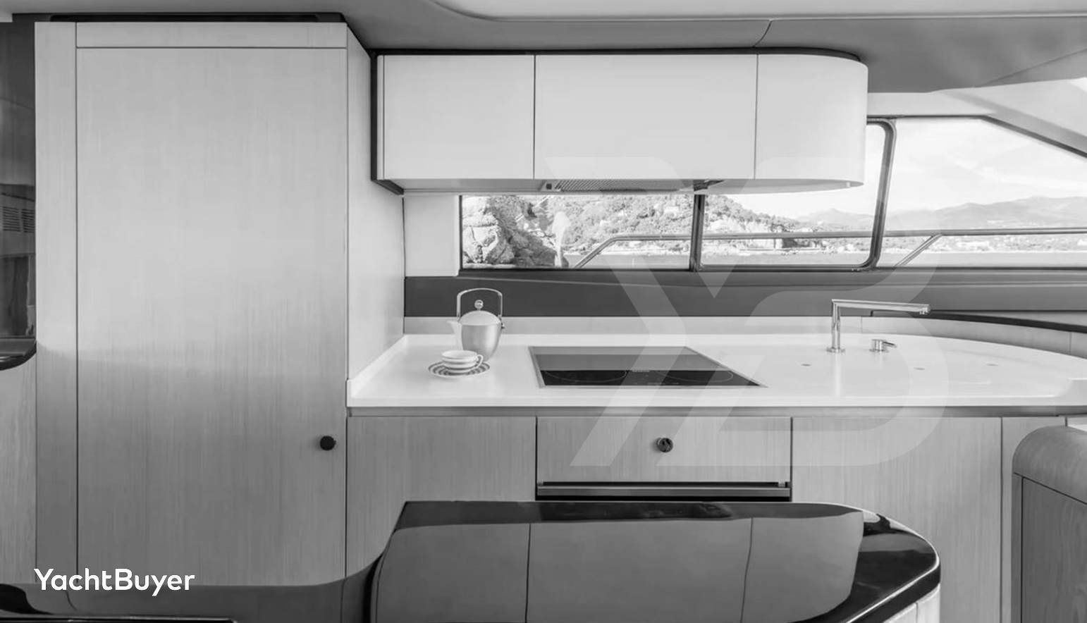 AZIMUT 60 FLY