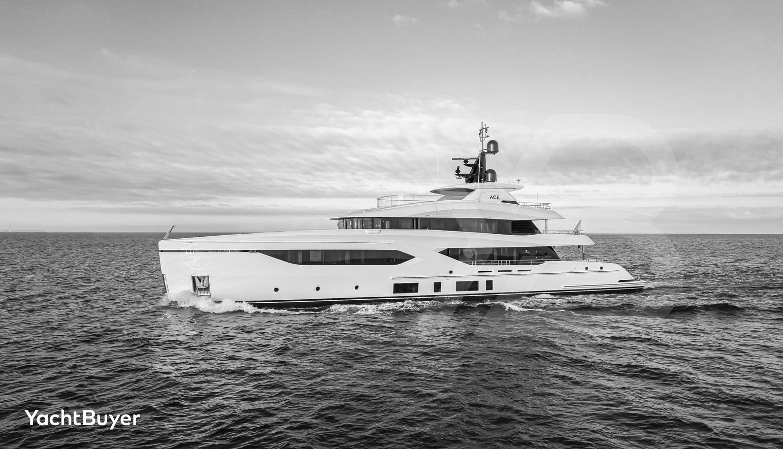 CONRAD C144S HULL #4