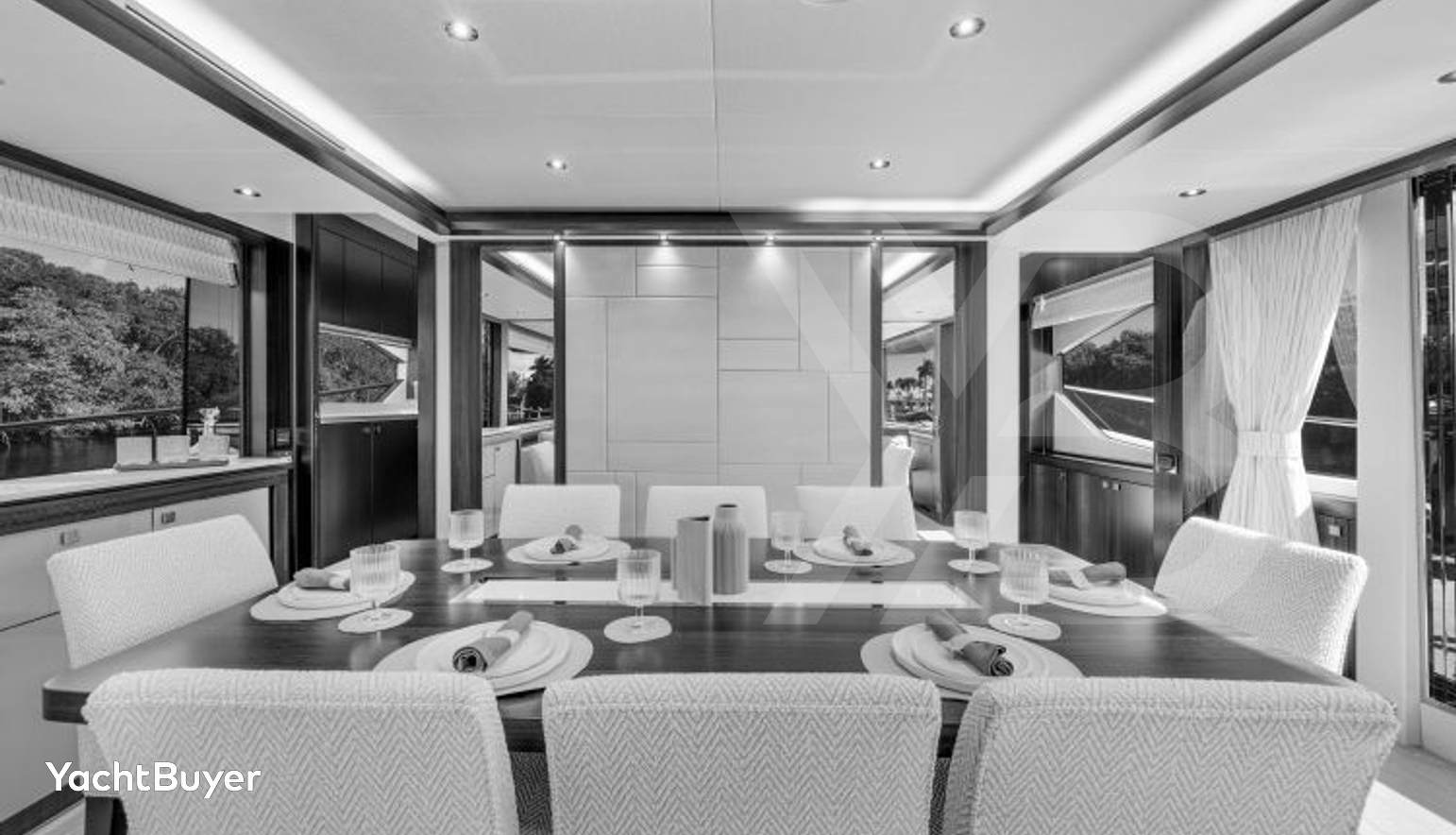 95 YACHT