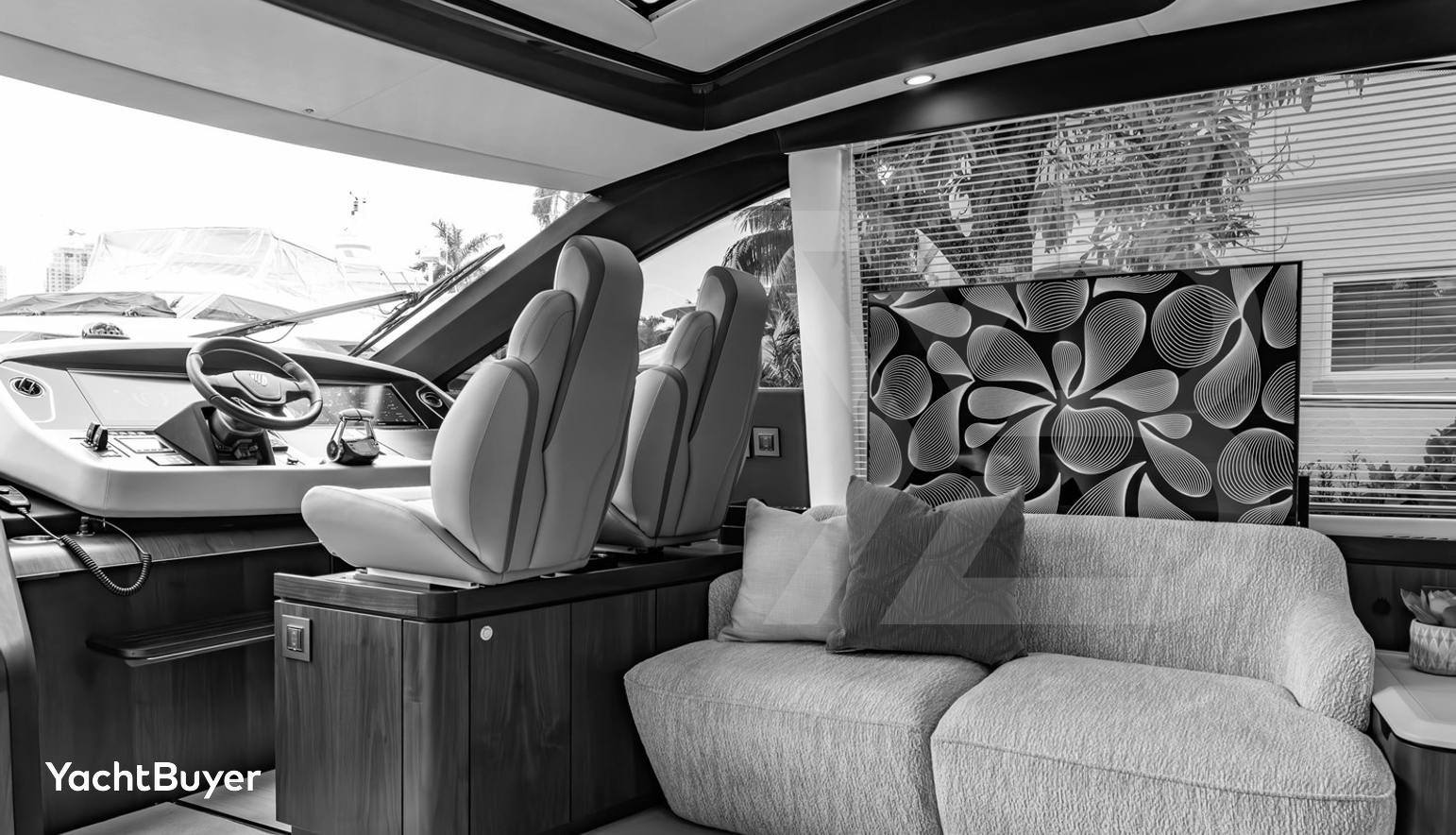 FAIRLINE PHANTOM