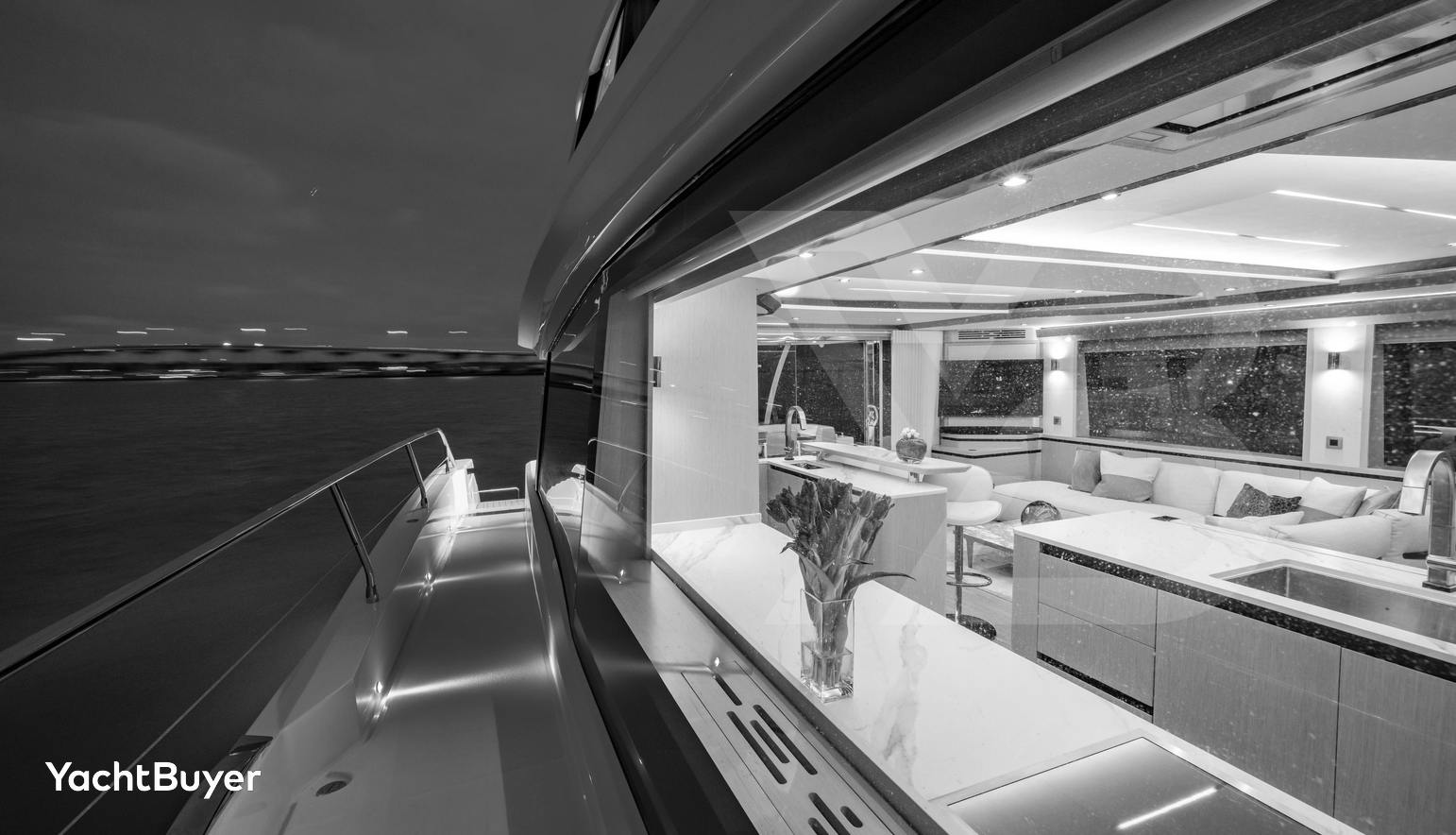 AQUILA 70
