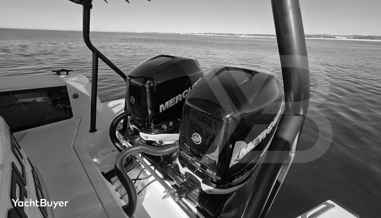 NAUTI BOUY