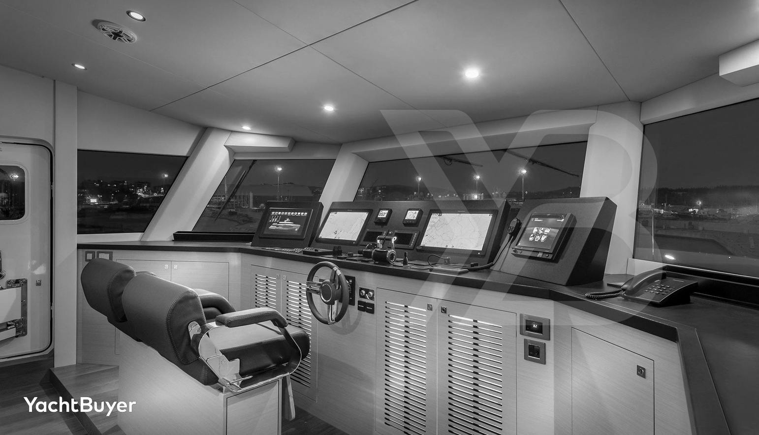 NUMARINE 32XP