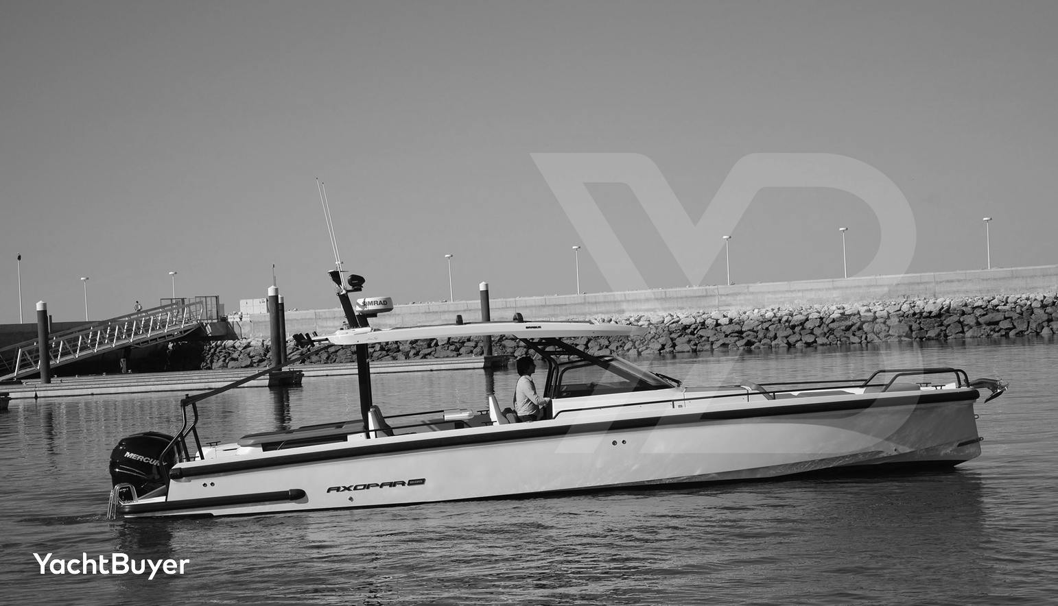 NAUTI BOUY