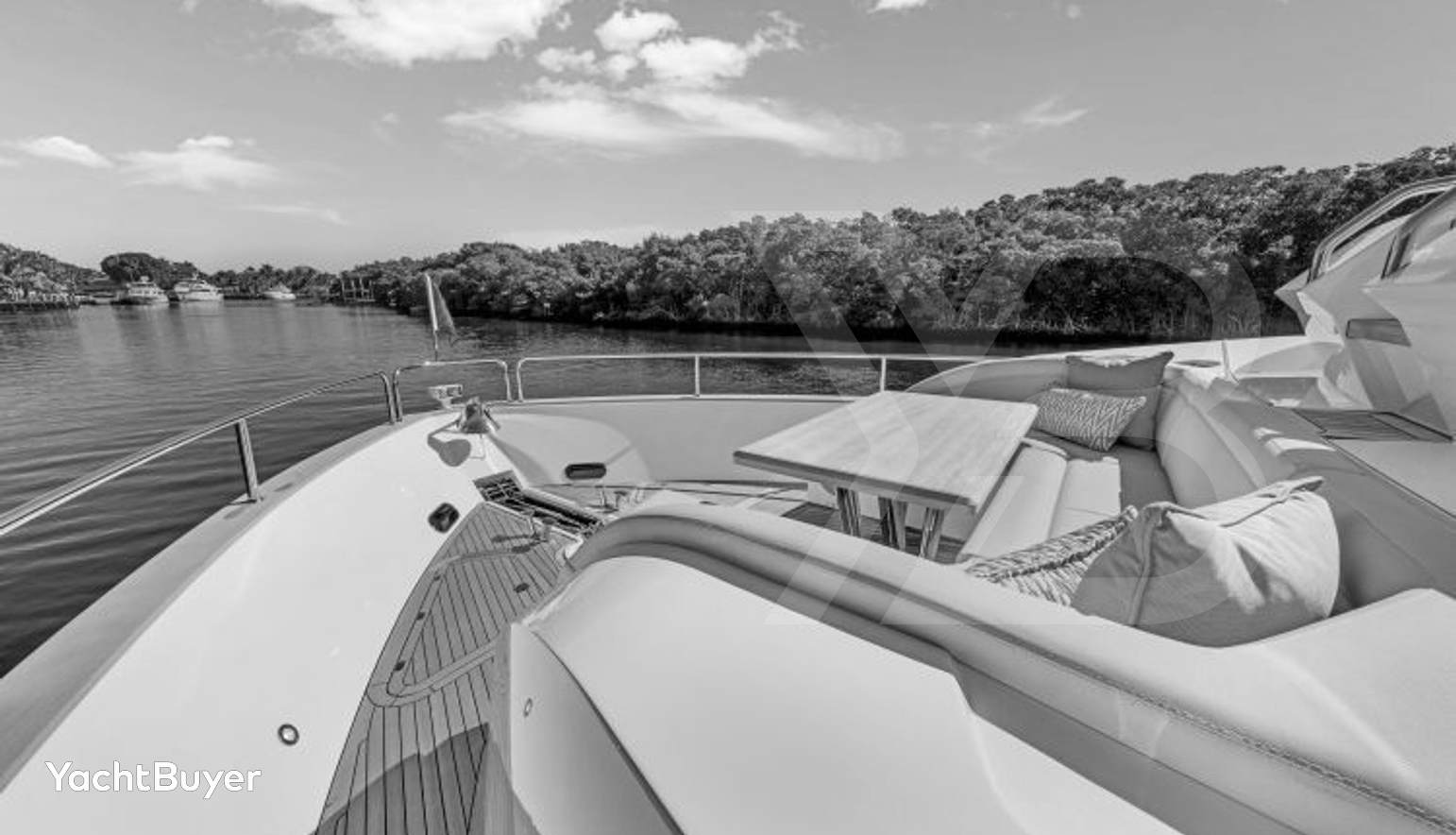 95 YACHT
