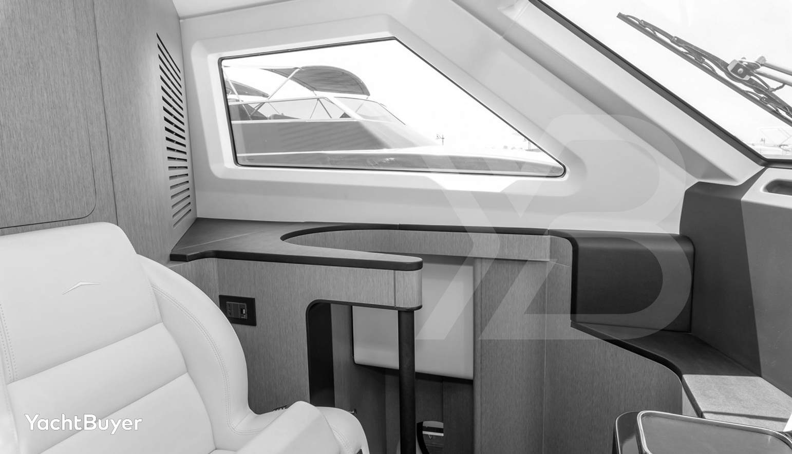 BREEZE AZIMUT GRANDE 26M