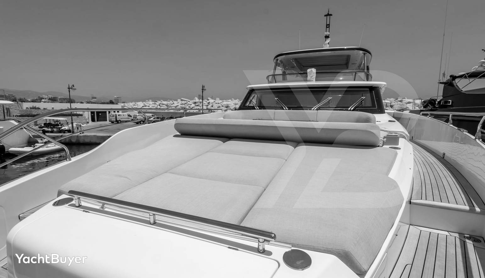 BREEZE AZIMUT GRANDE 26M