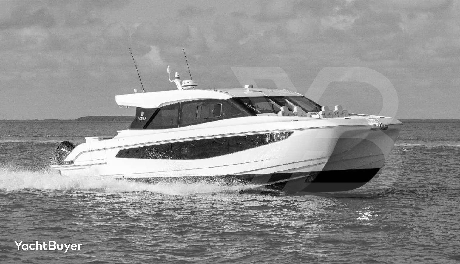 Aquila 42 Coupe