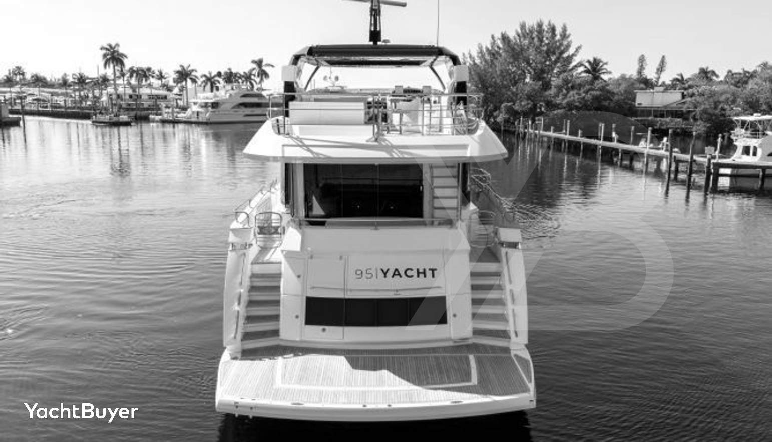 95 YACHT