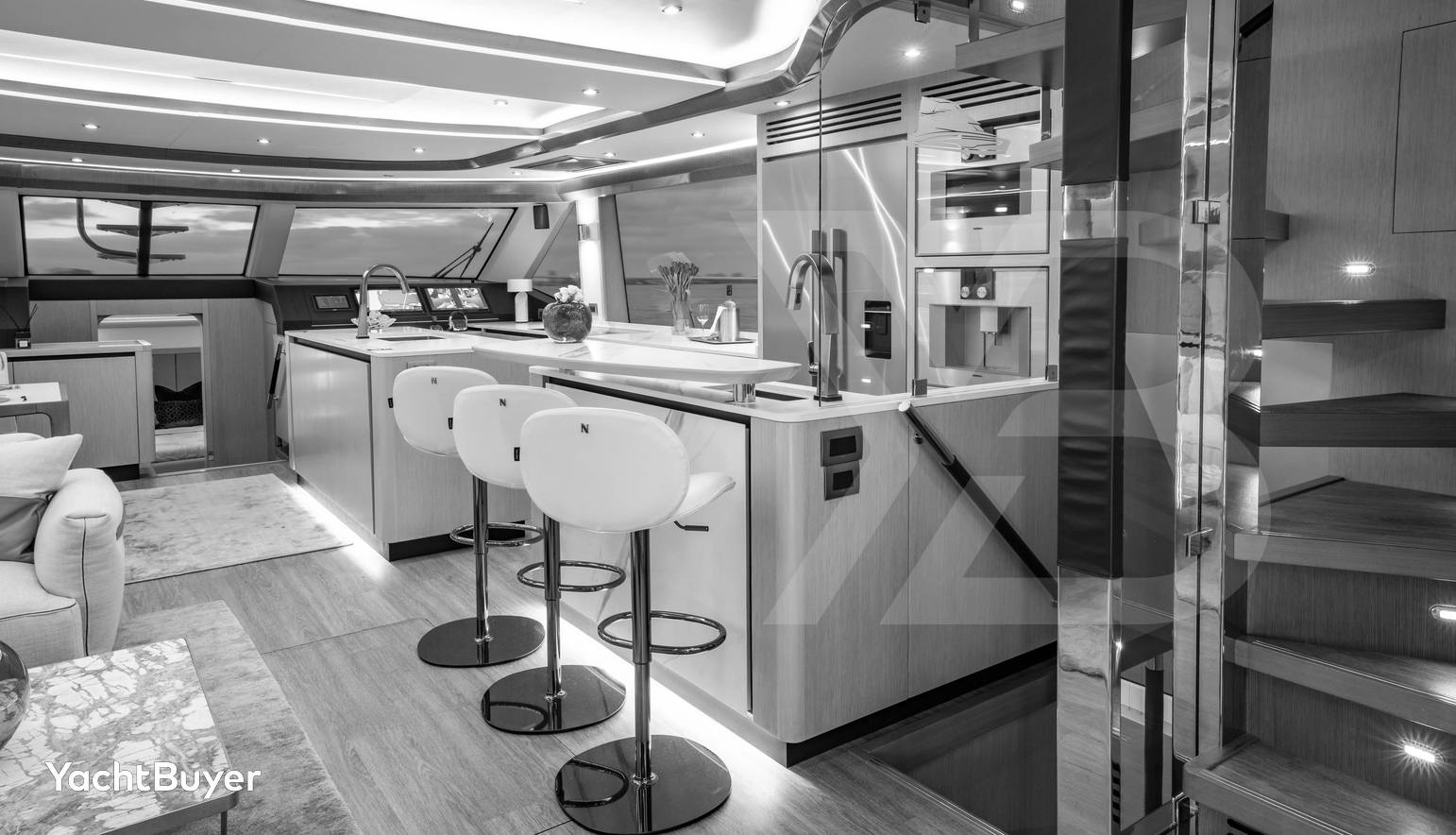 AQUILA 70