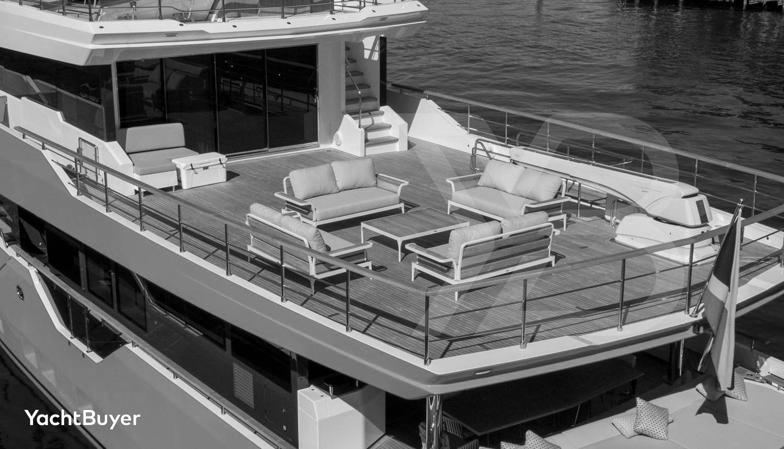 NUMARINE 32XP