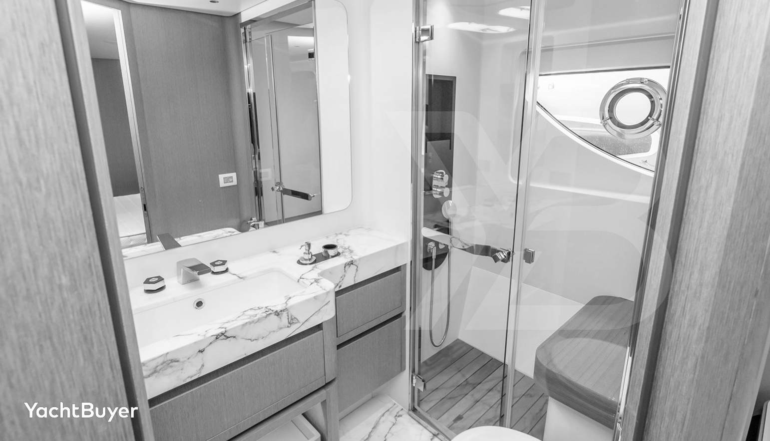 BREEZE AZIMUT GRANDE 26M