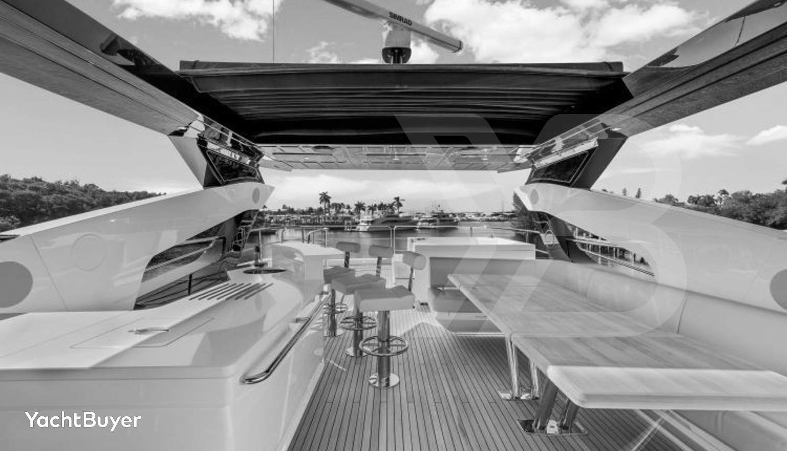 95 YACHT
