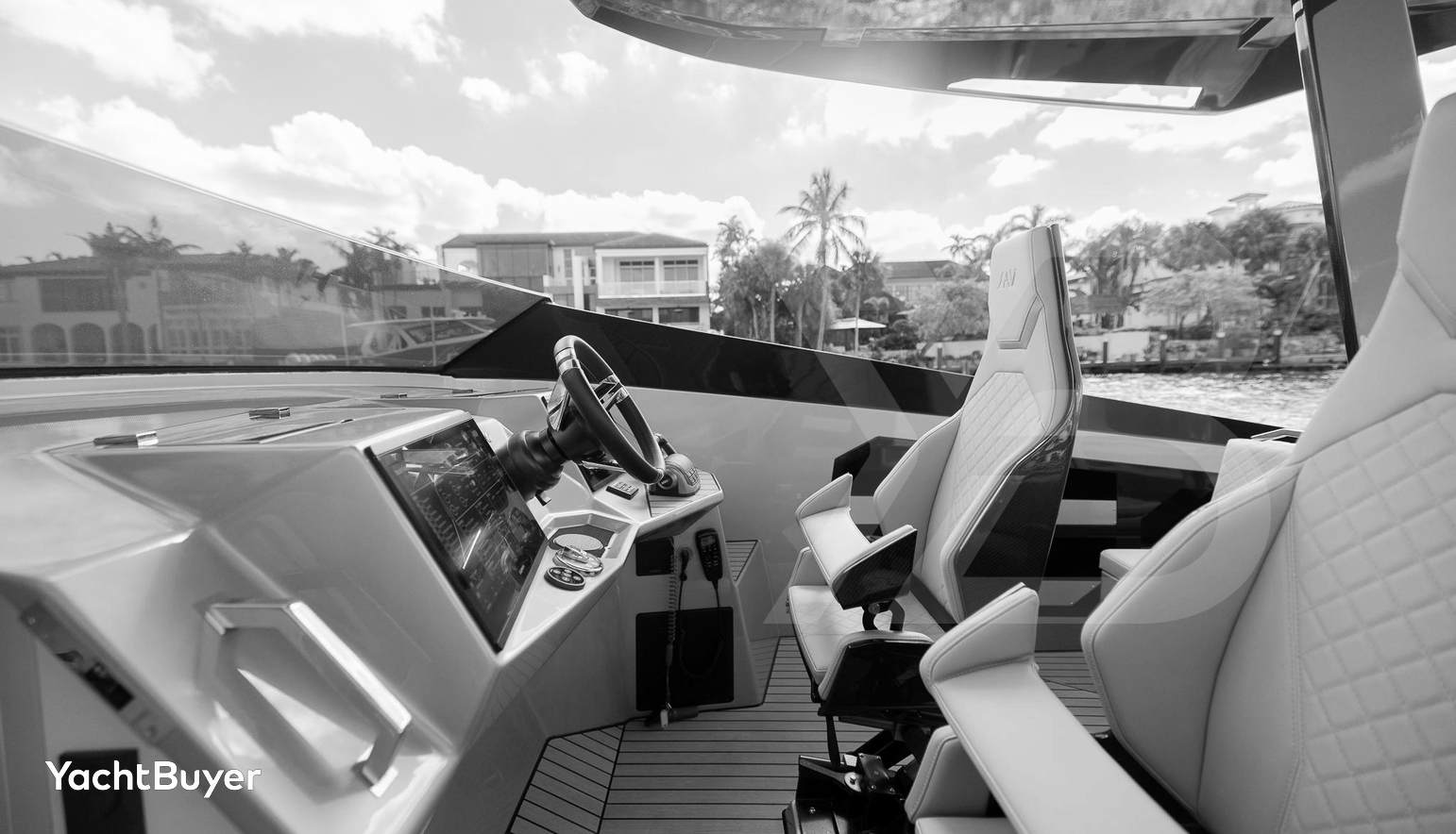 Say Carbon Yachts 42