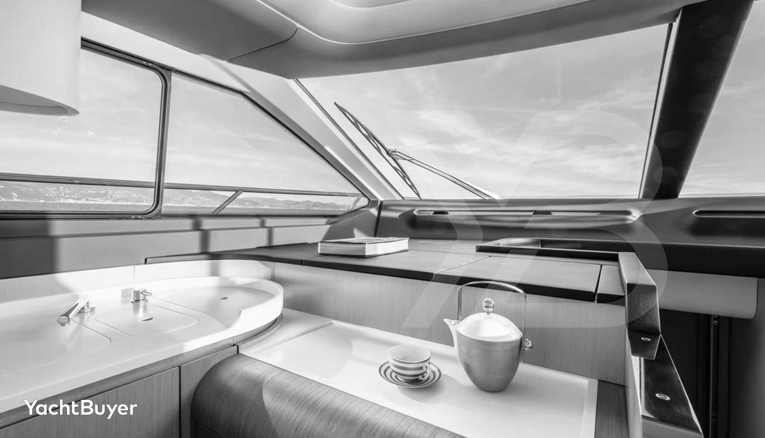 AZIMUT 60 FLY