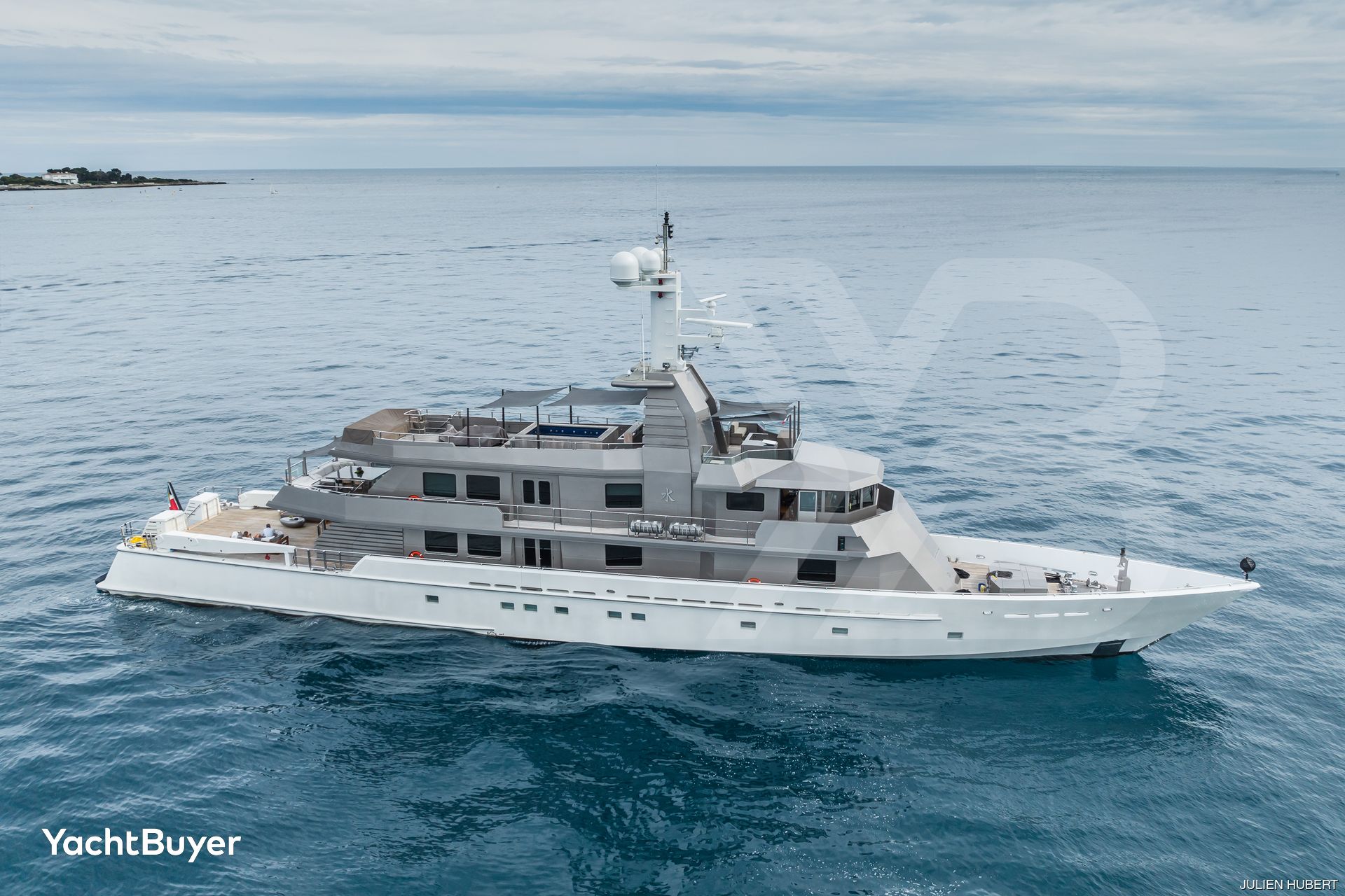船 46 Jefferson 1990 Sundeck