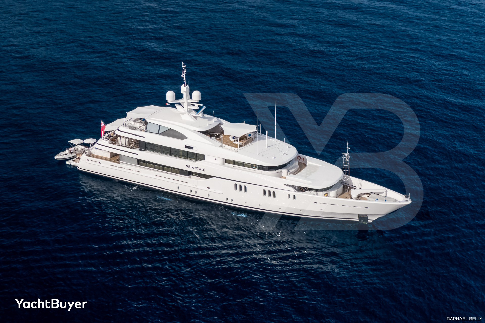 netanya-8-yacht-exterior-2.jpg