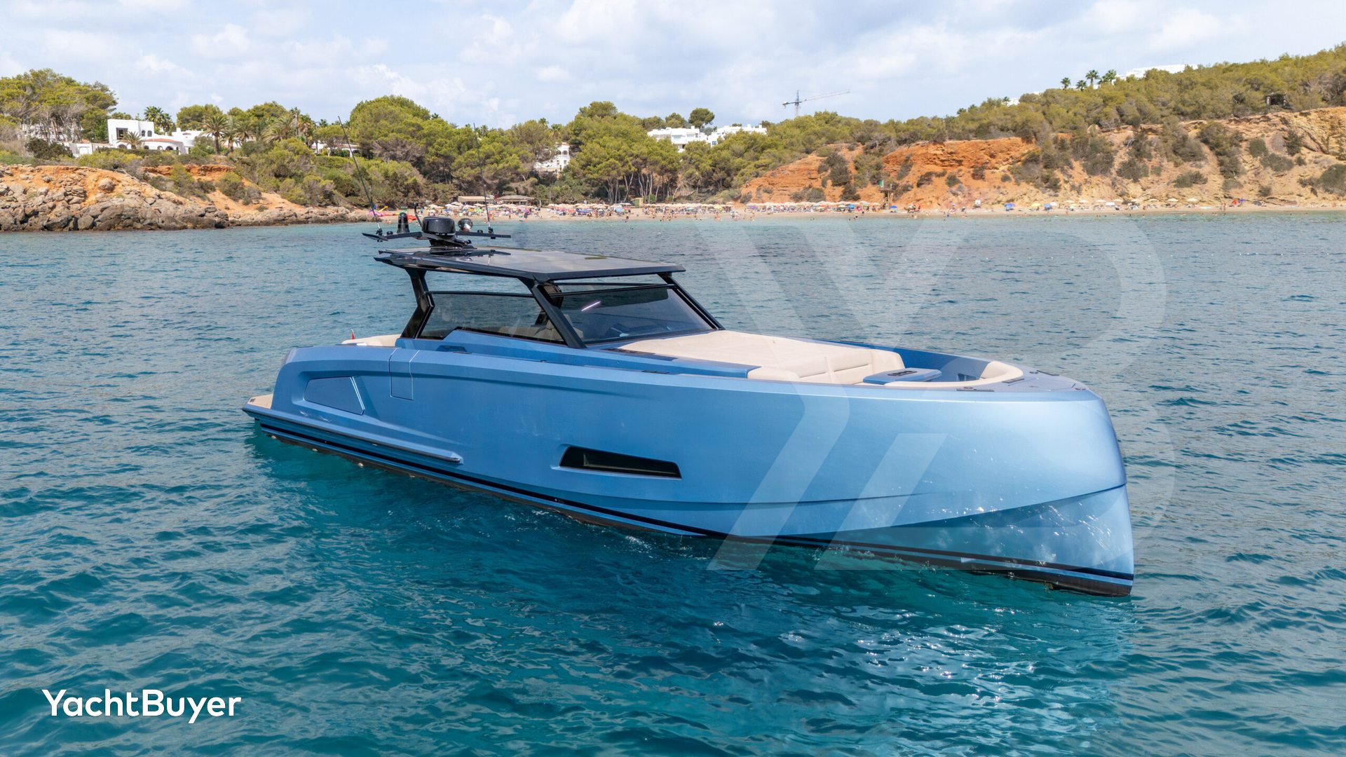 Vanquish Yachts VQ45 T-Top Boat