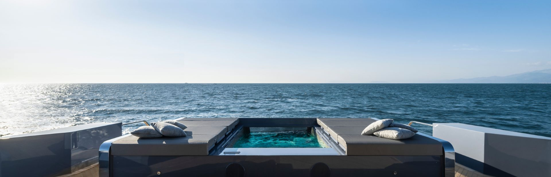 AB Yacht Reviews, Yacht 2