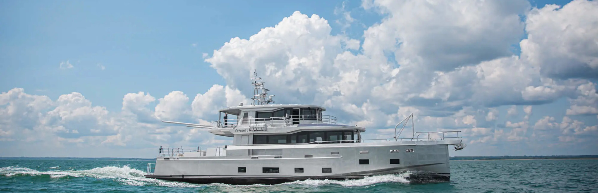 Arksen Yacht Reviews, Yacht 4