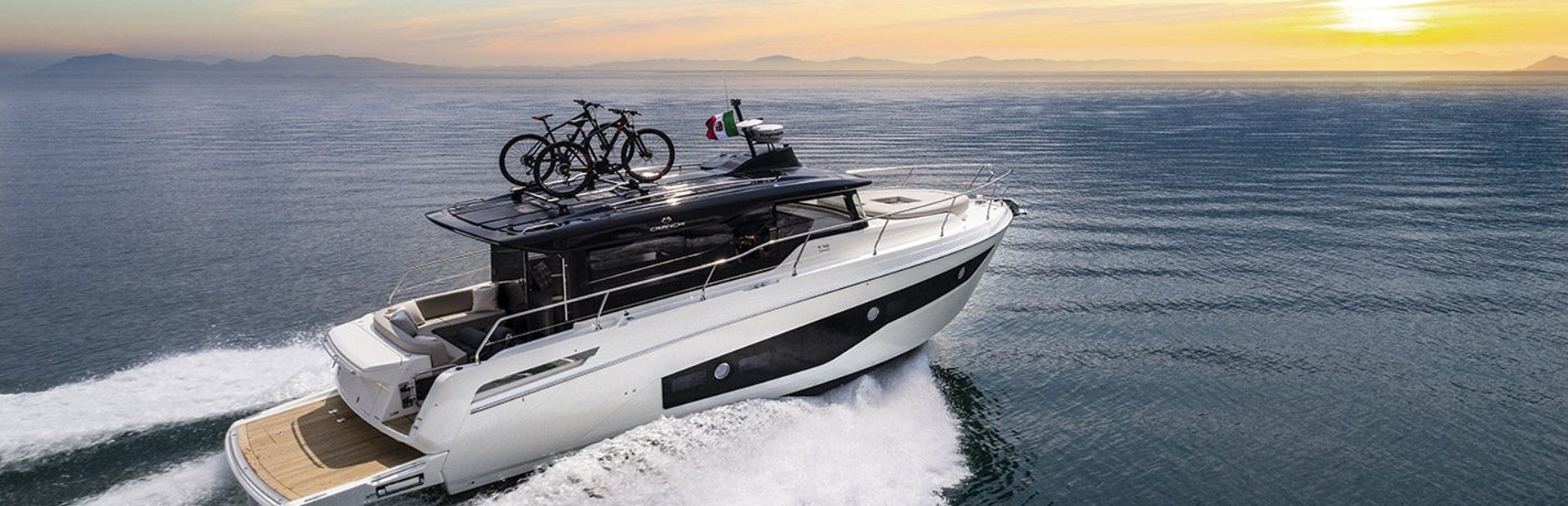 Cranchi T36 Crossover Walkaround