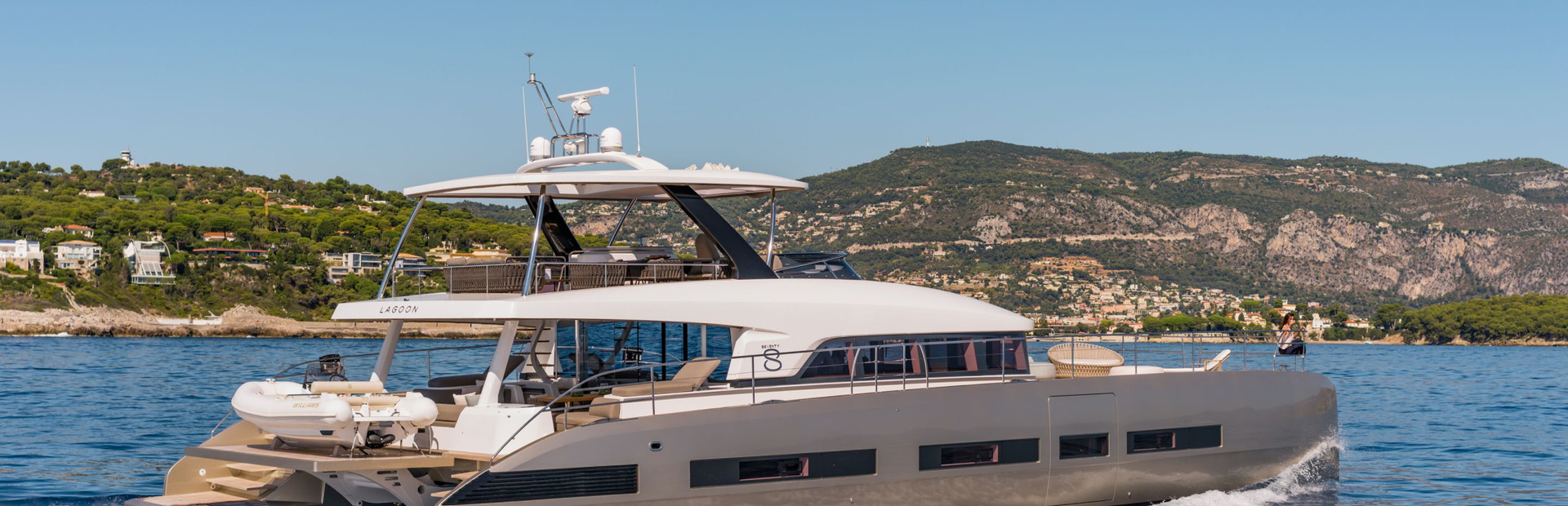Lagoon Boat Reviews, Yacht 3