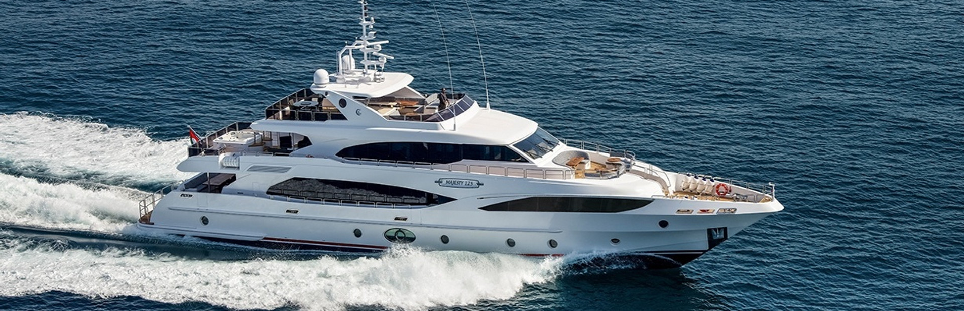 Gulf Craft Majesty 125 Yachts For Sale