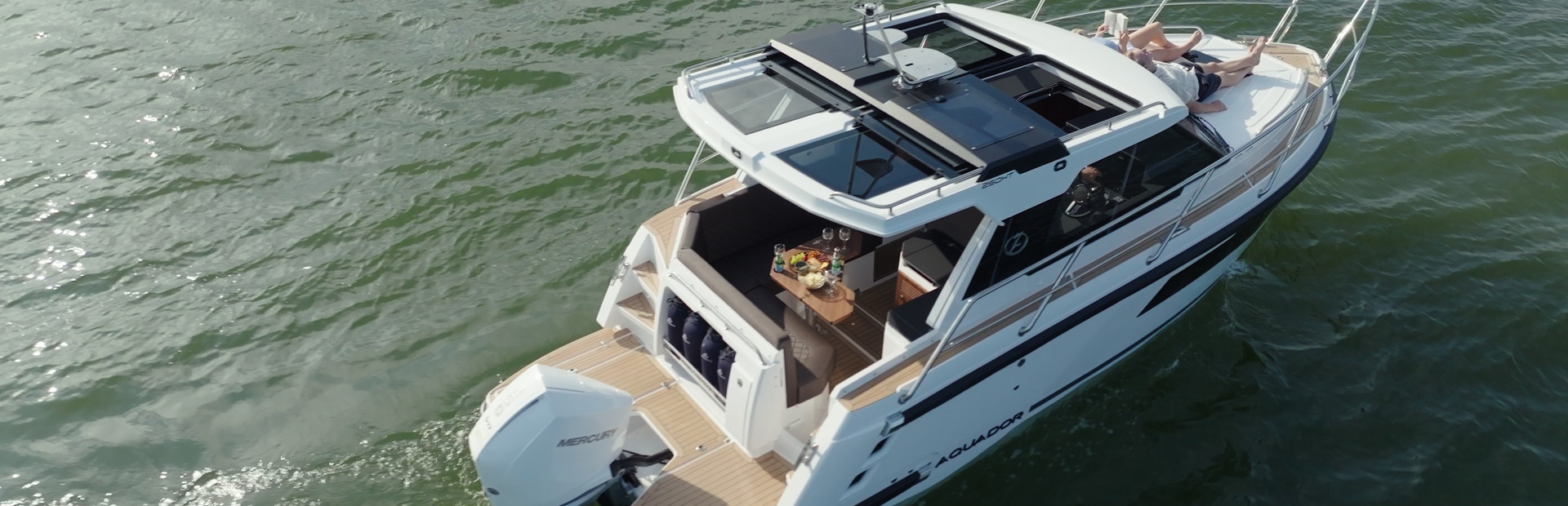 Aquador Boat Reviews, Yacht 3