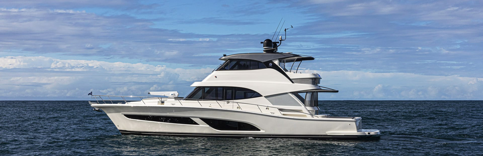 Enclosed Flybridge Yacht News 1