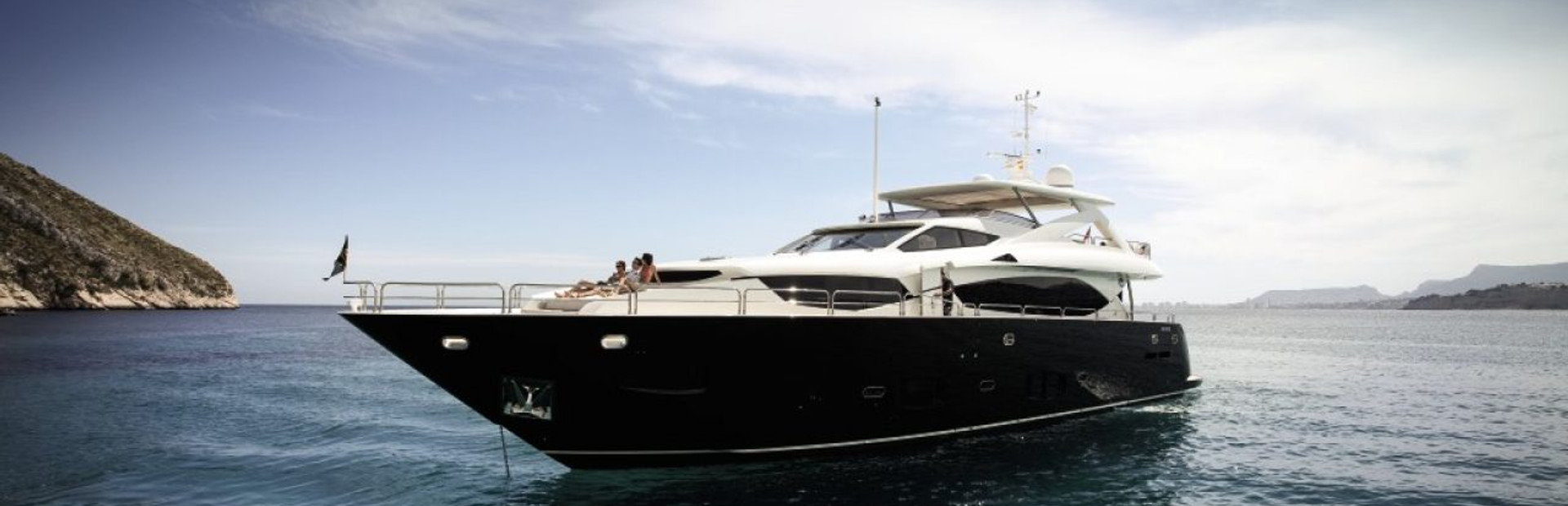 Sunseeker 30 Metre Yachts For Sale