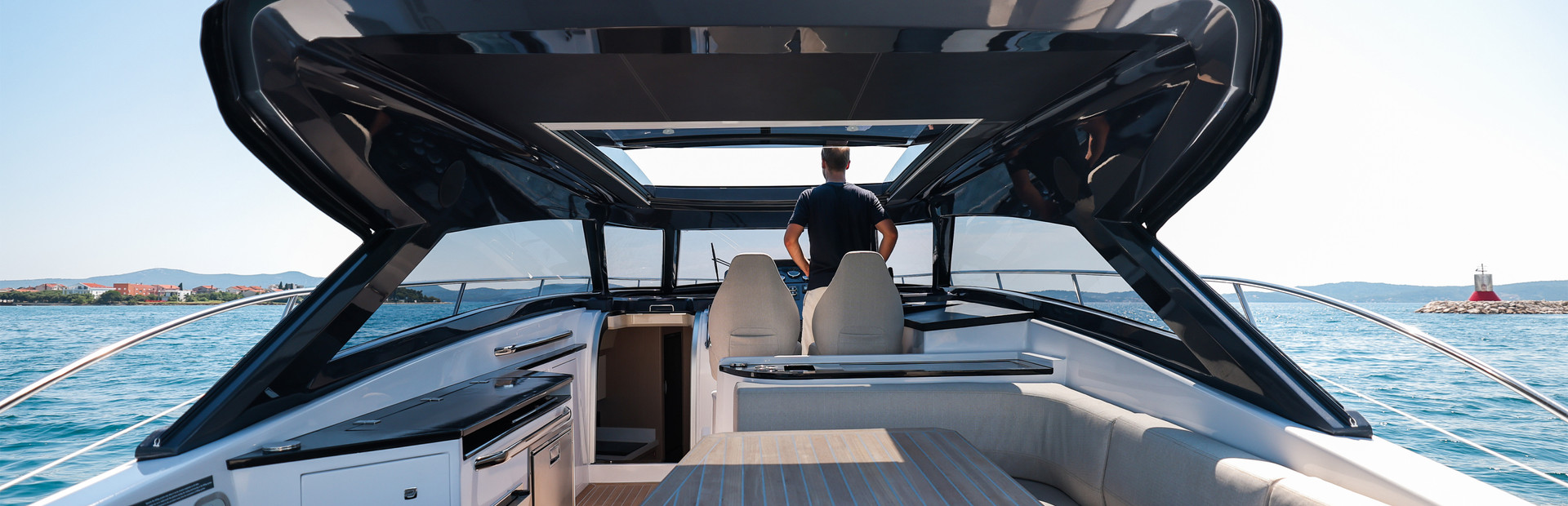 Focus Motor Yacht Reviews, Yacht 5