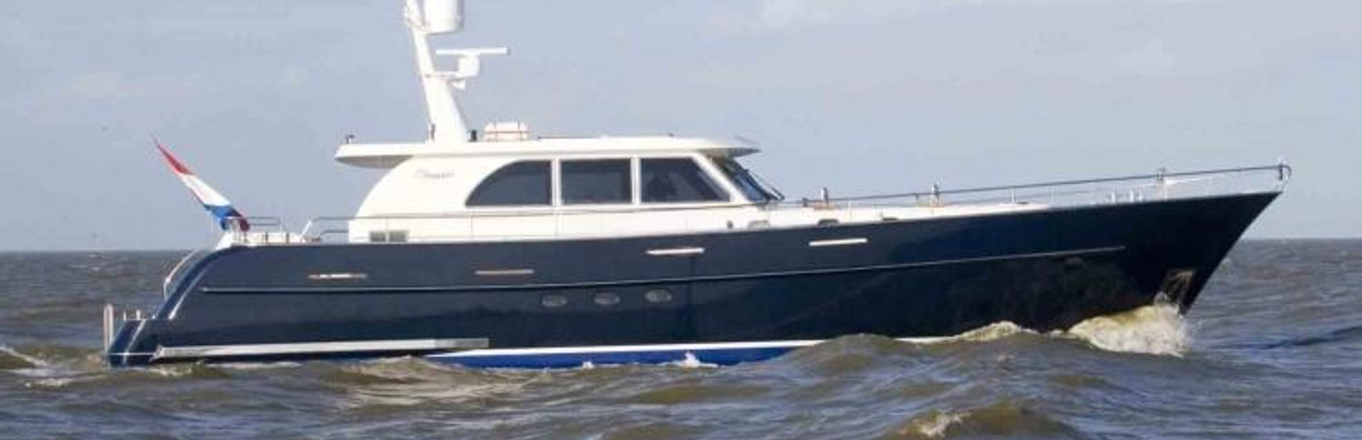 Sturiër 675 CS Yachts For Sale