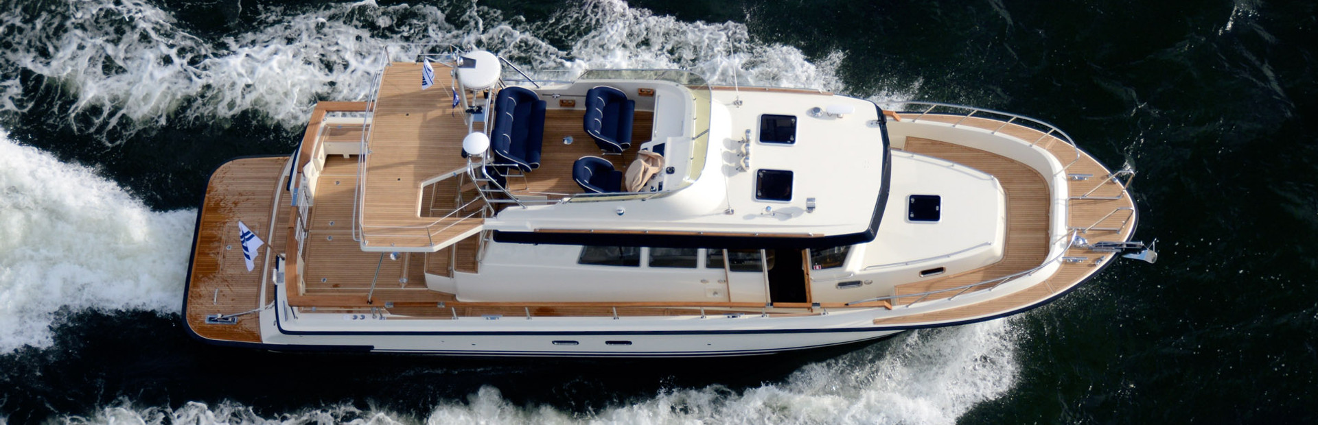 Targa Boat Reviews, Yacht 1