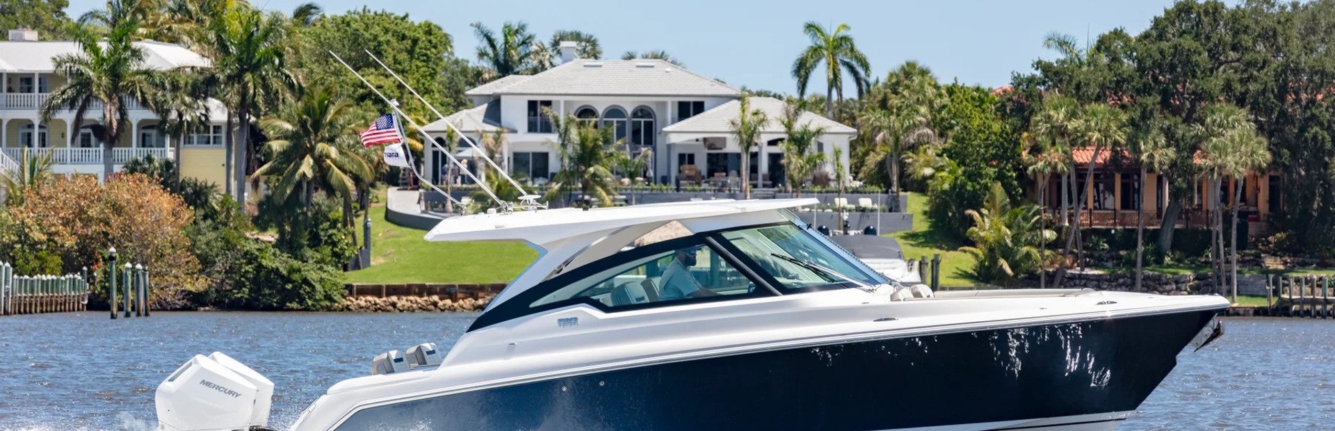 Tiara Yachts 34 LX Yachts For Sale
