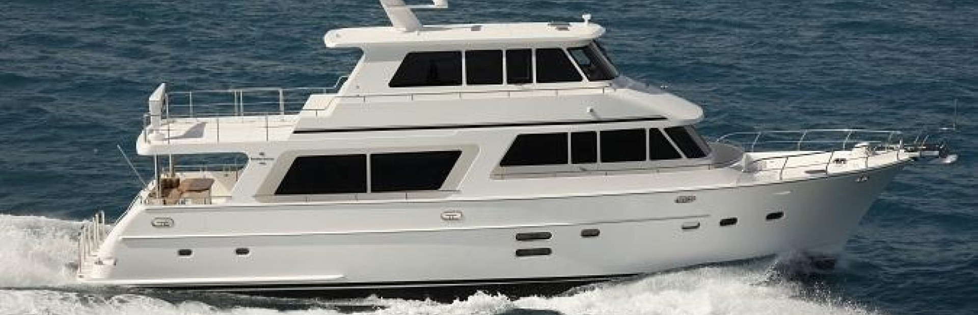 Hampton Endurance 680 Skylounge Boats For Sale