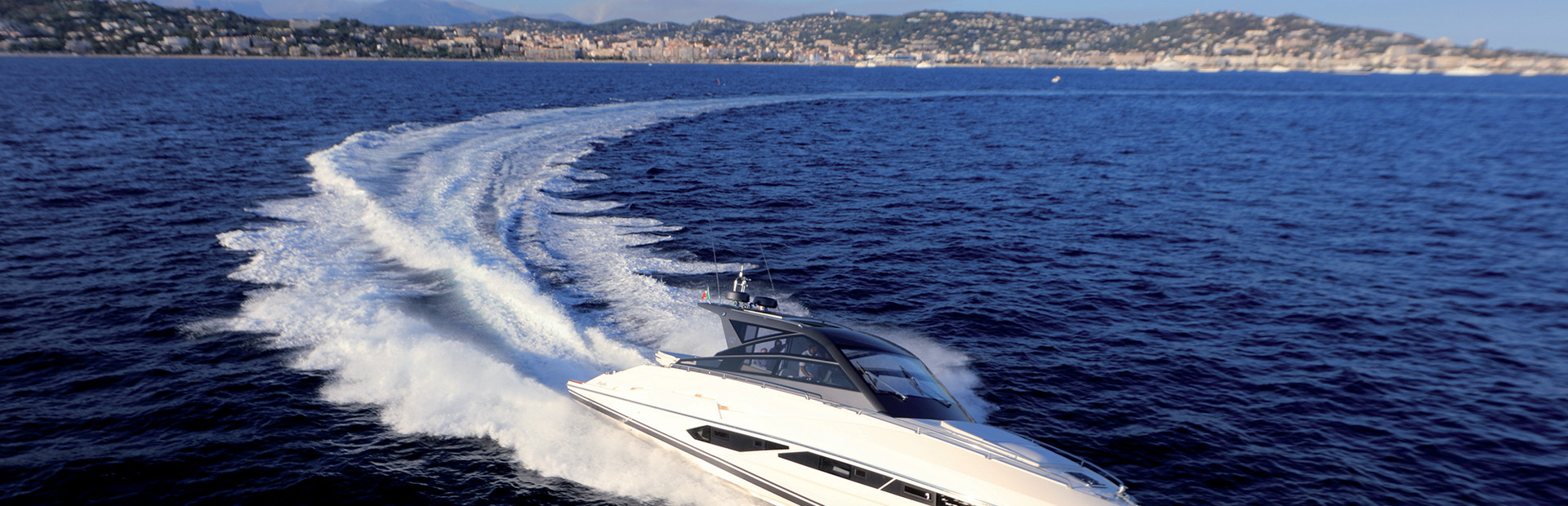 Fiart Yacht Reviews, Yacht 4