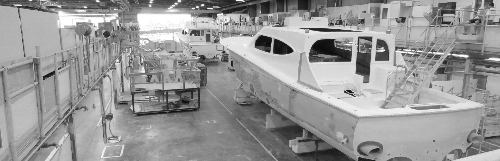 Hatteras Yachts, History 1