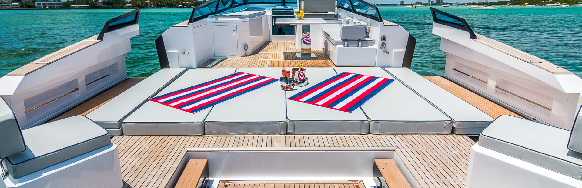Evo Yacht Reviews, Yacht 6