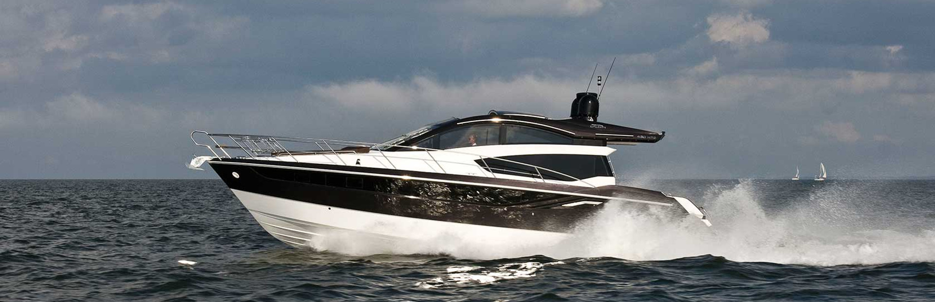 Galeon 430 HTC Yachts For Sale